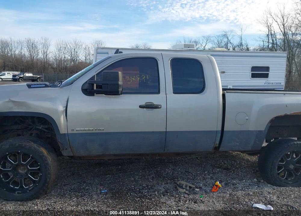 2008 CHEVROLET SILVERADO 2500HD LT2 VIN: 1GCHK29658E172264