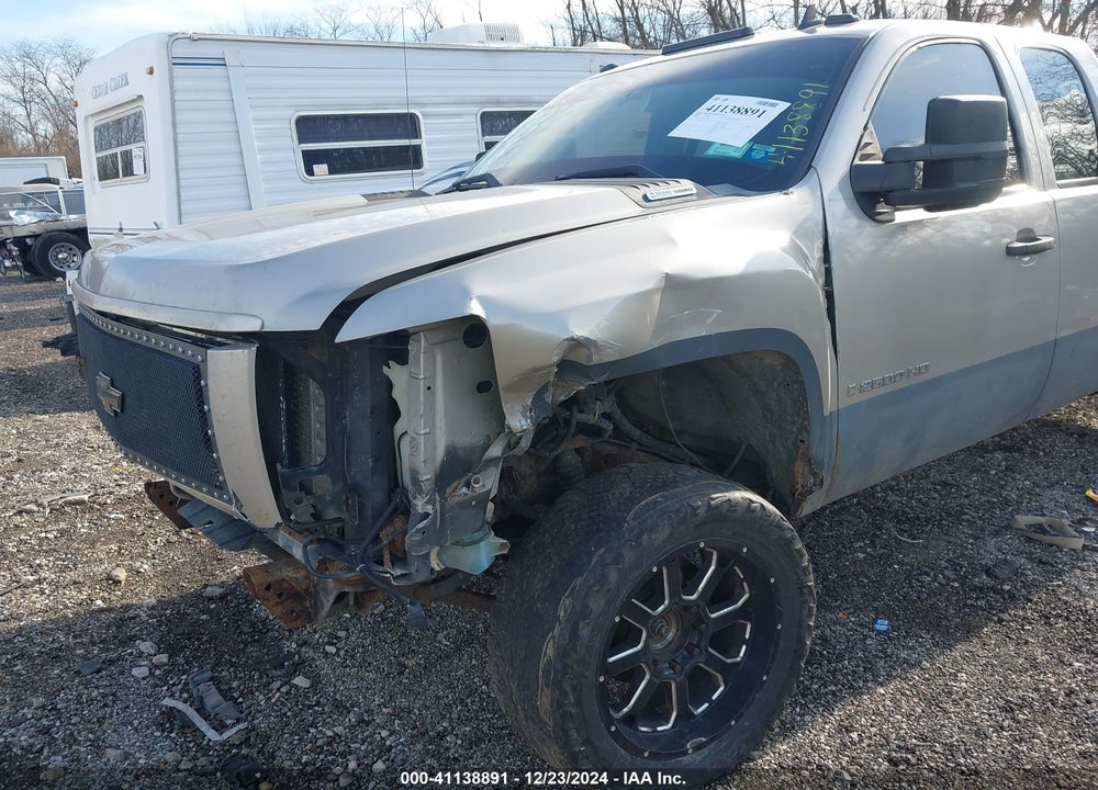 2008 CHEVROLET SILVERADO 2500HD LT2 VIN: 1GCHK29658E172264
