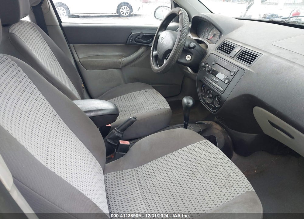 2006 FORD FOCUS ZX4 VIN: 1FAFP34N26W212200