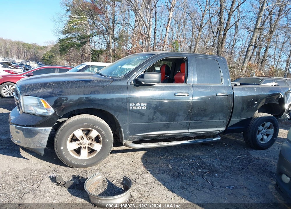 2013 RAM 1500 SLT VIN: 1C6RR6GP1DS600353