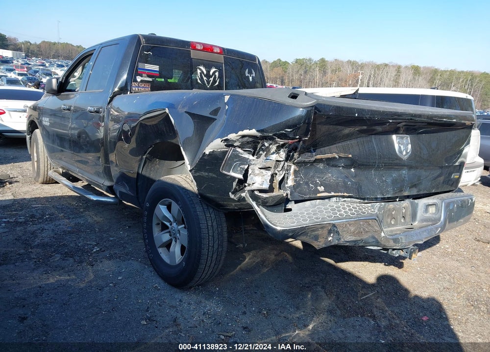 2013 RAM 1500 SLT VIN: 1C6RR6GP1DS600353