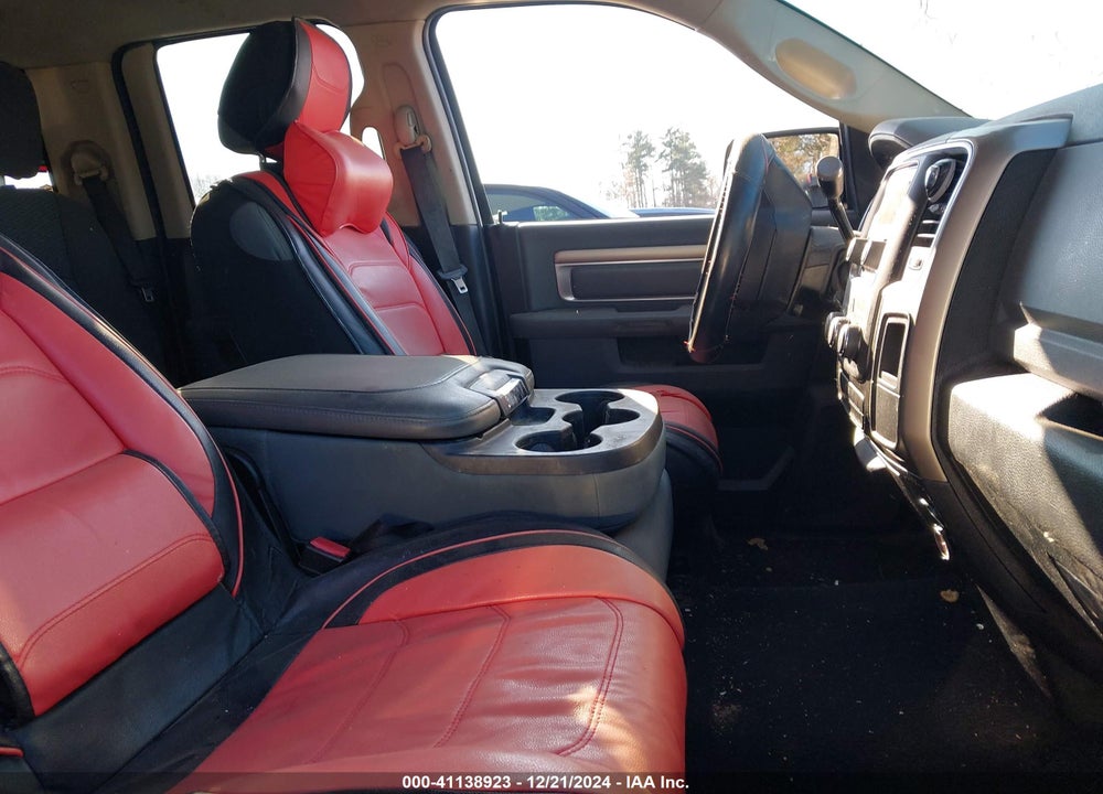 2013 RAM 1500 SLT VIN: 1C6RR6GP1DS600353