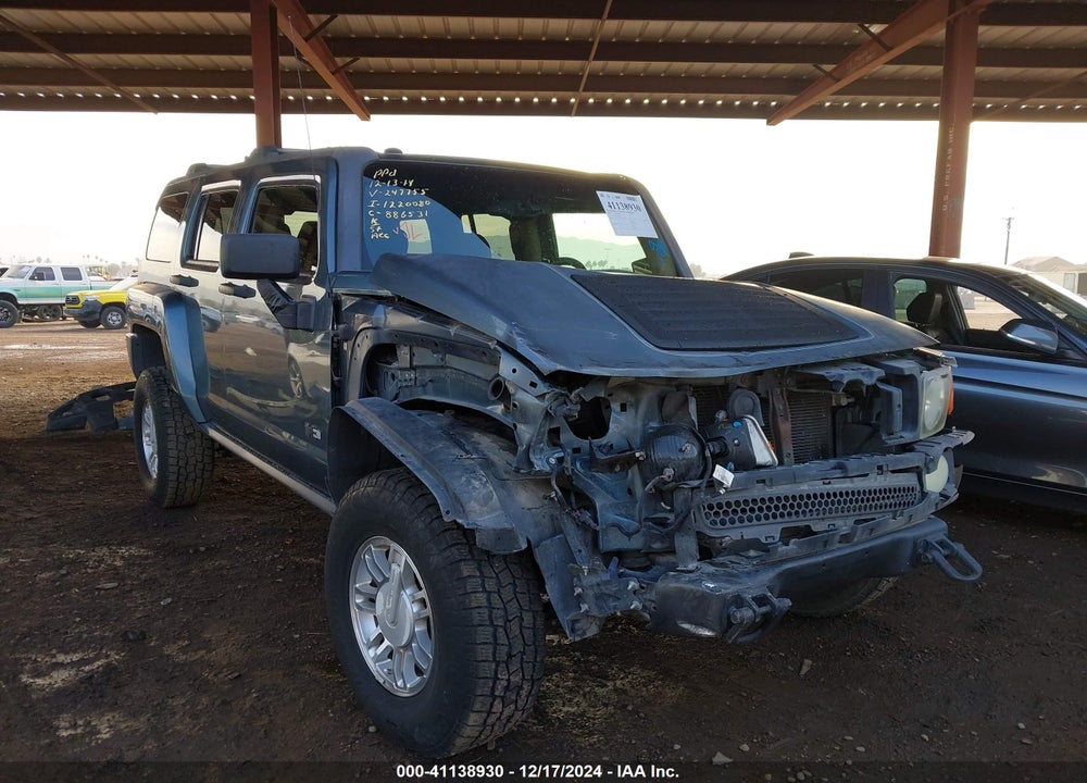 2006 HUMMER H3 SUV VIN: 5GTDN136968247755
