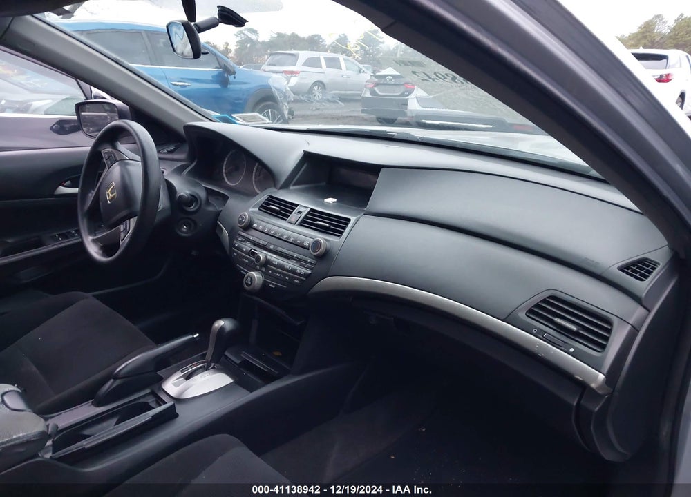2009 HONDA ACCORD 2.4 EX VIN: 1HGCP26789A016772