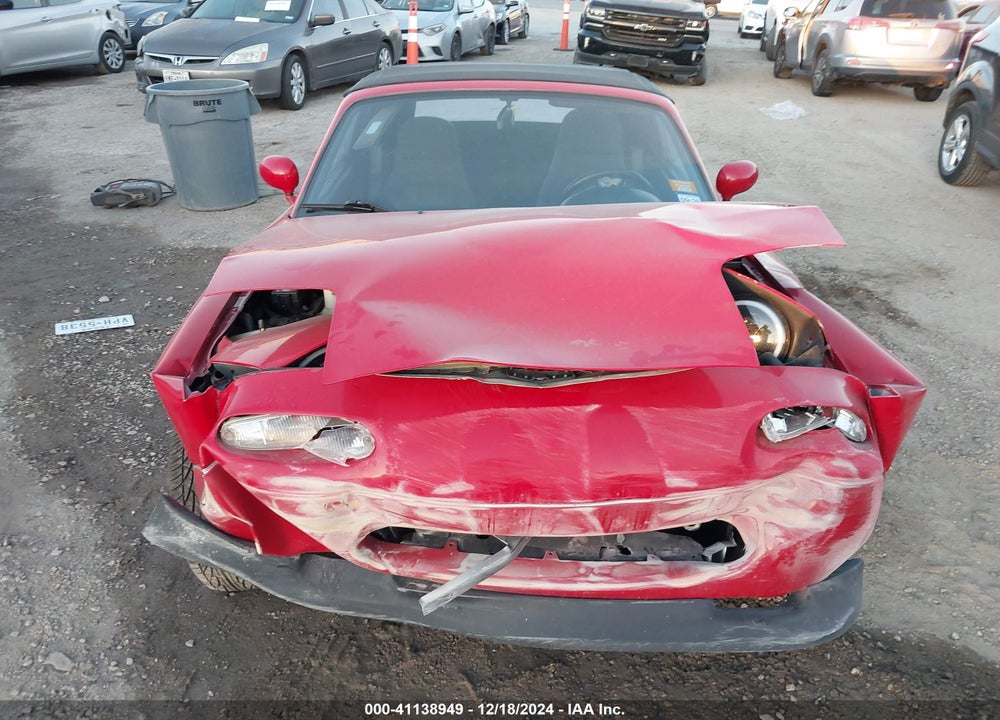 1992 MAZDA MX-5 MIATA VIN: JM1NA3517N0329176
