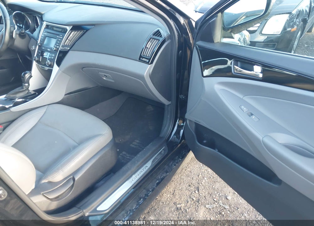 2014 HYUNDAI SONATA LIMITED 2.0T VIN: 5NPEC4AB5EH828916