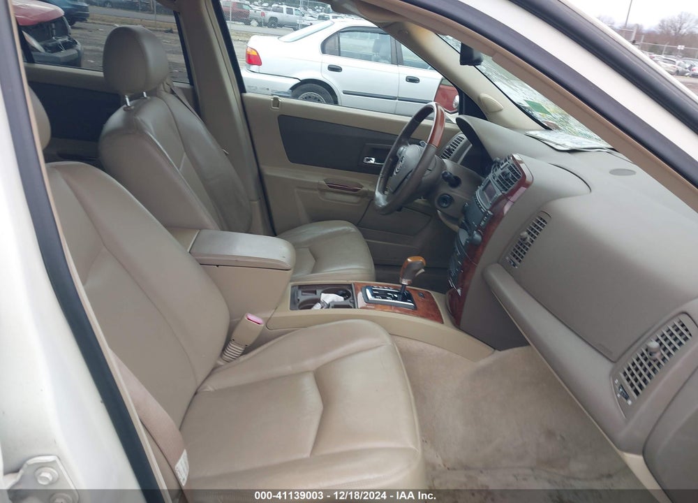2006 CADILLAC SRX V6 VIN: 1GYEE637760154212