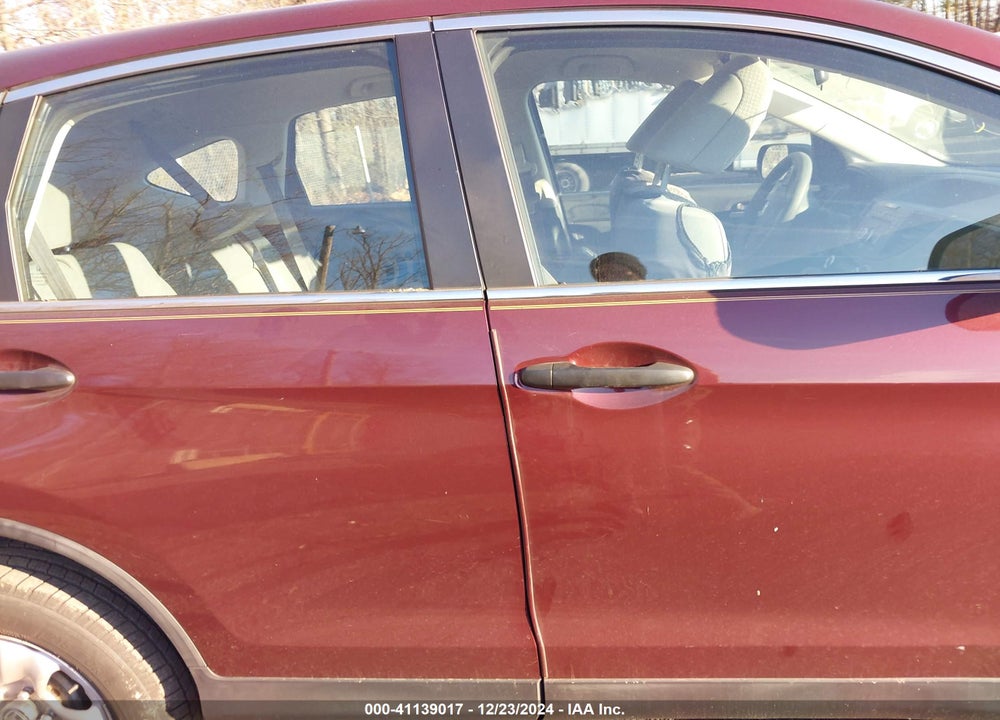 2015 HONDA CR-V LX VIN: 5J6RM4H37FL067584