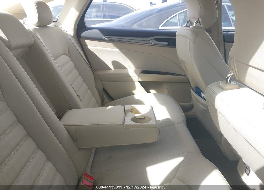 2014 FORD FUSION SE VIN: 1FA6P0H74E5373470
