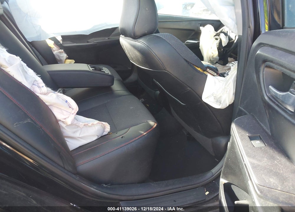 2017 TOYOTA CAMRY SE VIN: 4T1BF1FK4HU375699