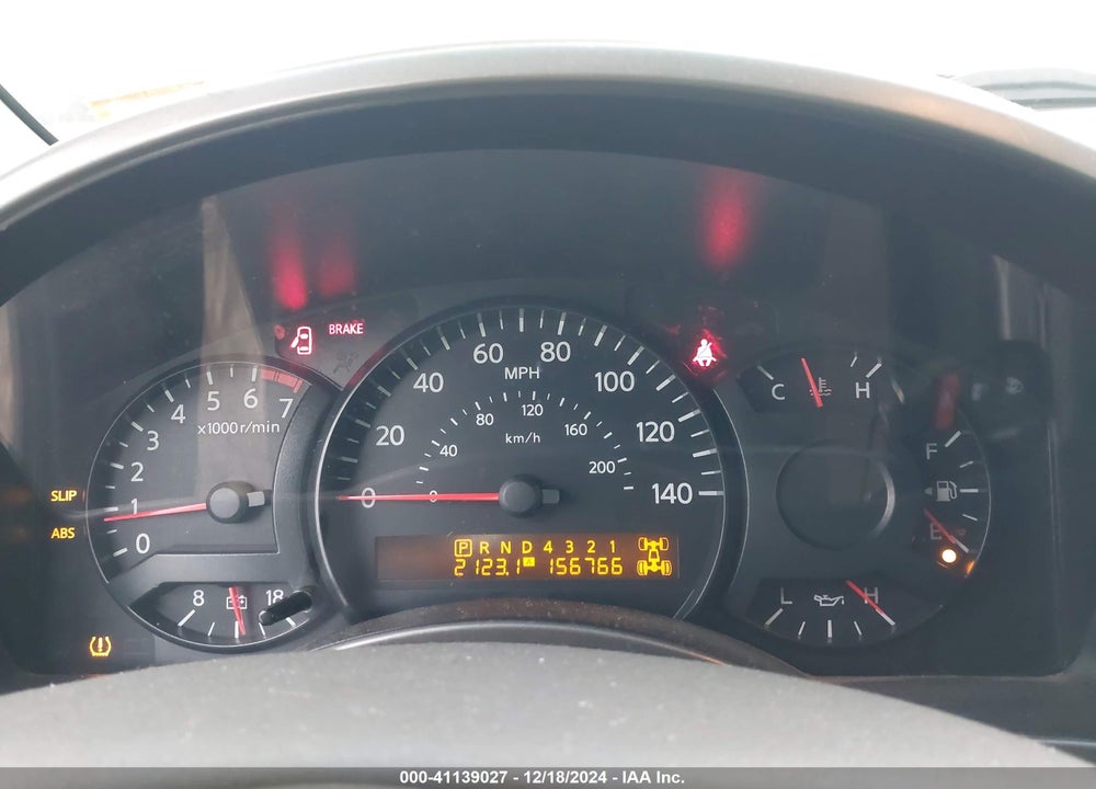 2005 NISSAN TITAN SE VIN: 1N6AA07B65N572920