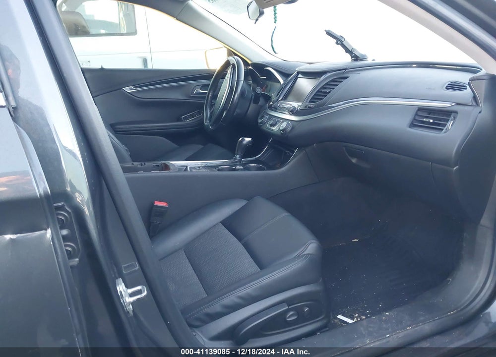 2018 CHEVROLET IMPALA 1LT VIN: 2G1105S37J9174821