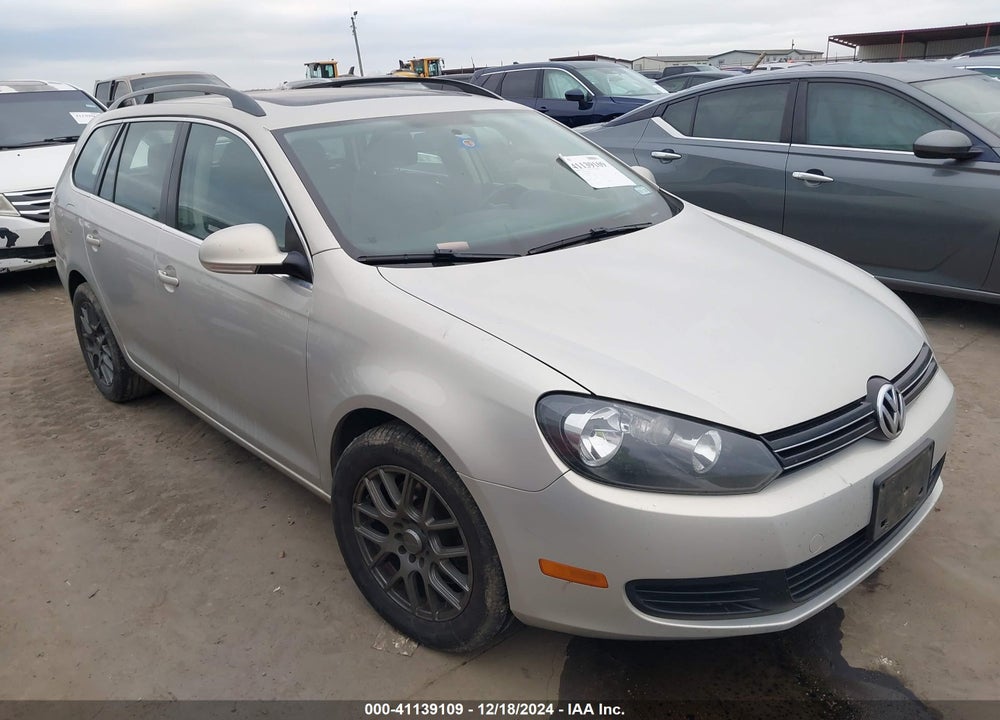 2011 VOLKSWAGEN JETTA SPORTWAGEN 2.0L TDI VIN: 3VWPL7AJ8BM647653