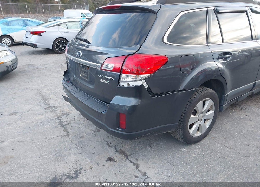 2011 SUBARU OUTBACK 2.5I PREMIUM VIN: 4S4BRBCCXB3426131