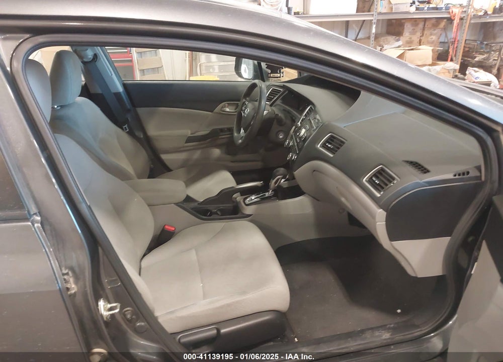 2013 HONDA CIVIC VIN: 2HGFB2F53DH571553