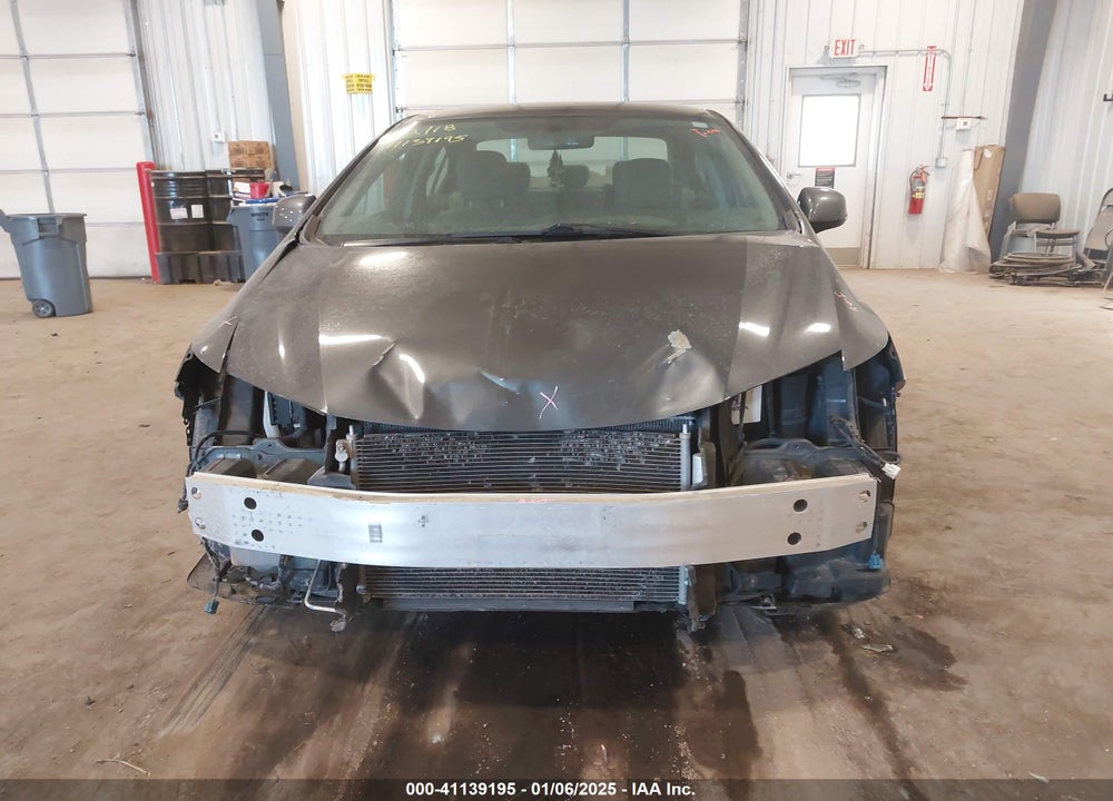 2013 HONDA CIVIC VIN: 2HGFB2F53DH571553