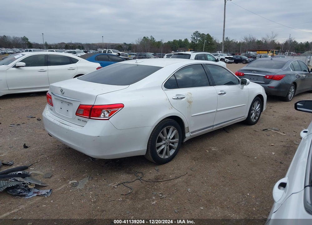2011 LEXUS ES 350 VIN: JTHBK1EG5B2469220