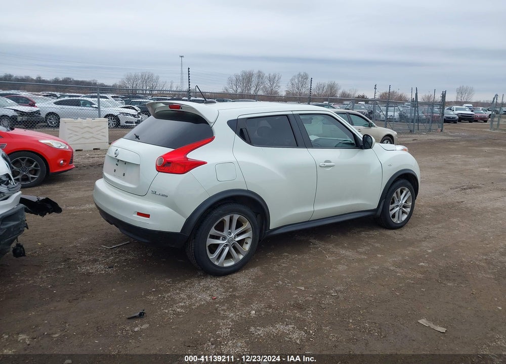 2011 NISSAN JUKE SL VIN: JN8AF5MVXBT025032