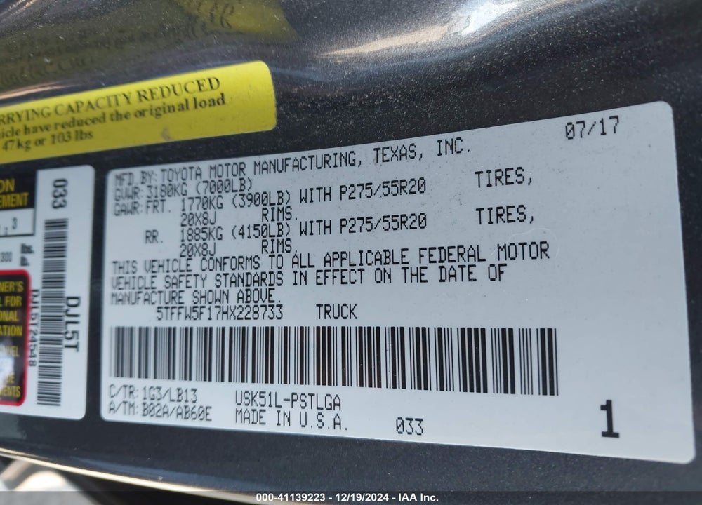2017 TOYOTA TUNDRA VIN: 5TFFW5F17HX228733