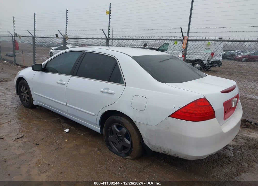 2007 HONDA ACCORD 2.4 LX VIN: 1HGCM56457A128734