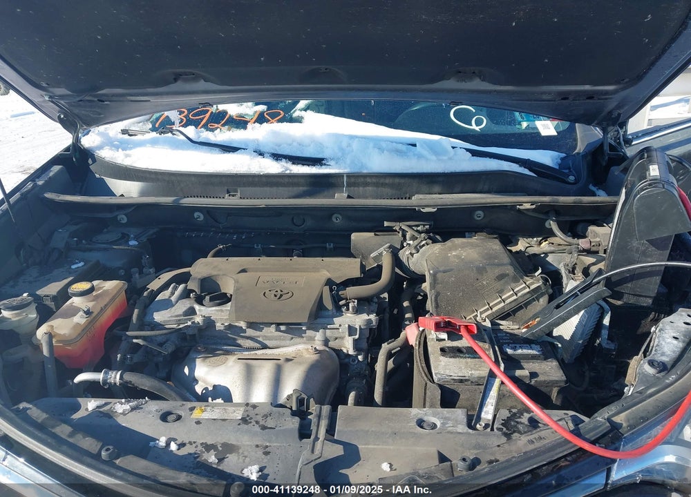 2018 TOYOTA RAV4 XLE VIN: 2T3RFREV5JW819436