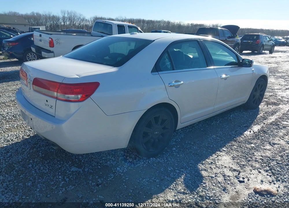 2011 LINCOLN MKZ VIN: 3LNHL2GC9BR755796