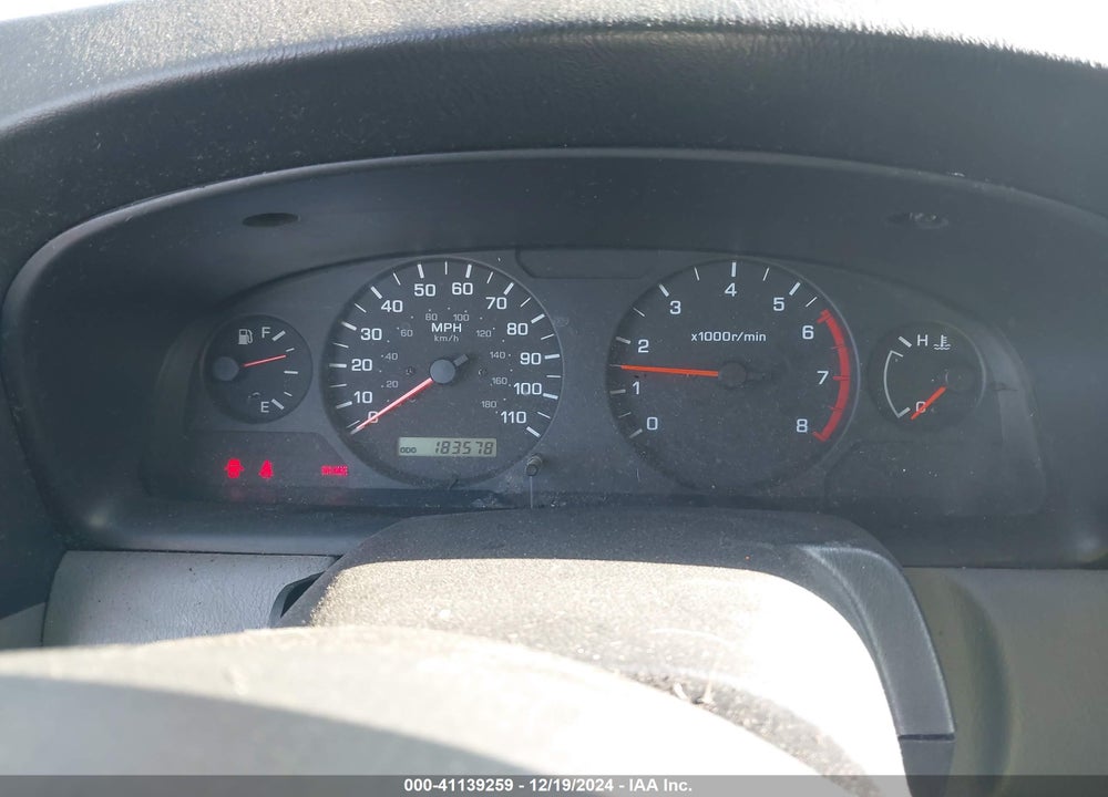 2001 NISSAN XTERRA XE-V6 VIN: 5N1ED28T11C509143