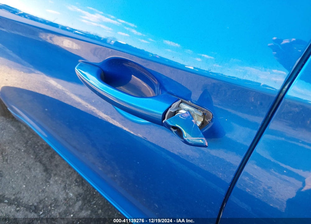 2017 HYUNDAI ELANTRA SE VIN: KMHD74LF4HU127063