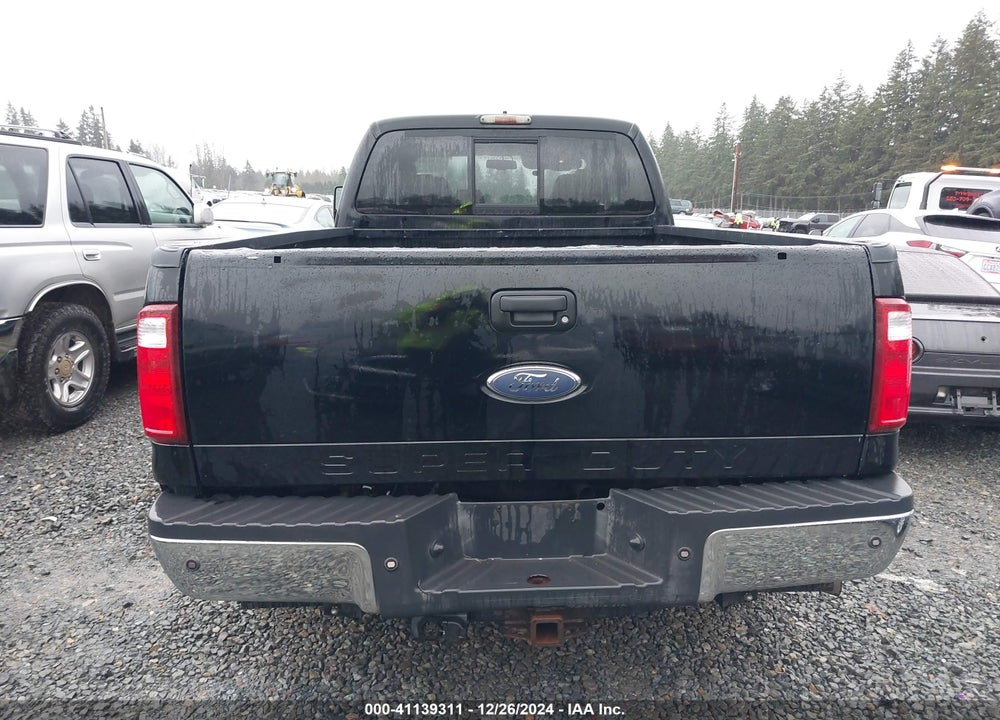 2008 FORD F-350 LARIAT VIN: 1FTWW31RX8EB37517
