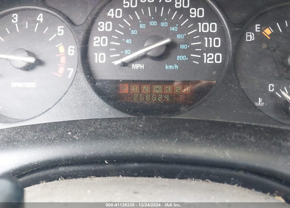 2000 BUICK REGAL LS VIN: 2G4WB52K6Y1128948