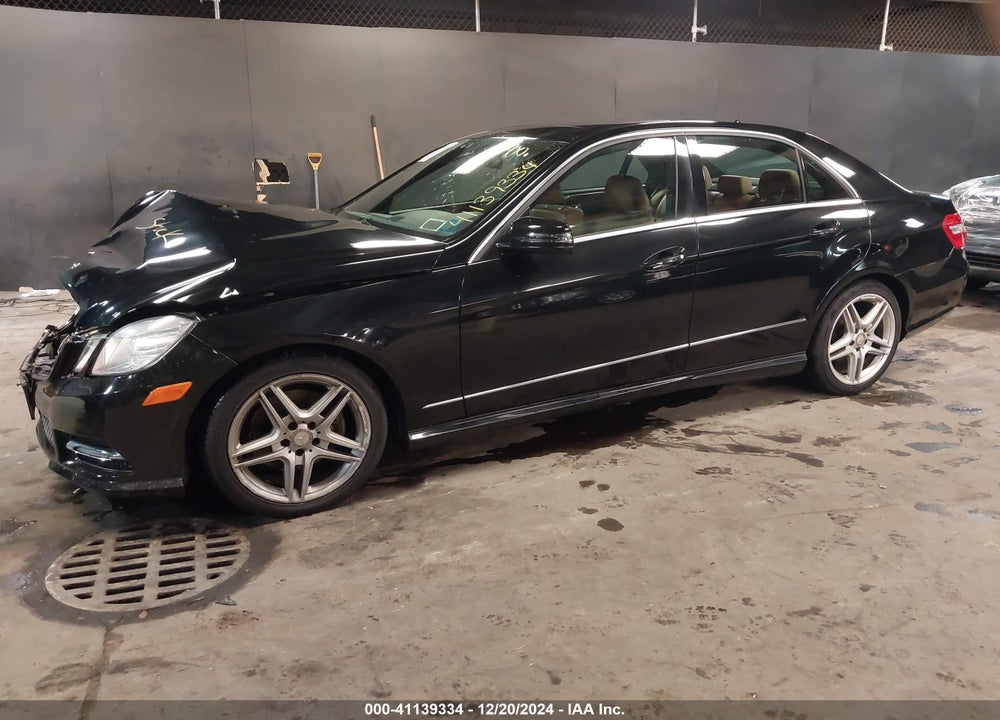 2013 MERCEDES-BENZ E 350 4MATIC VIN: WDDHF8JB2DA739876