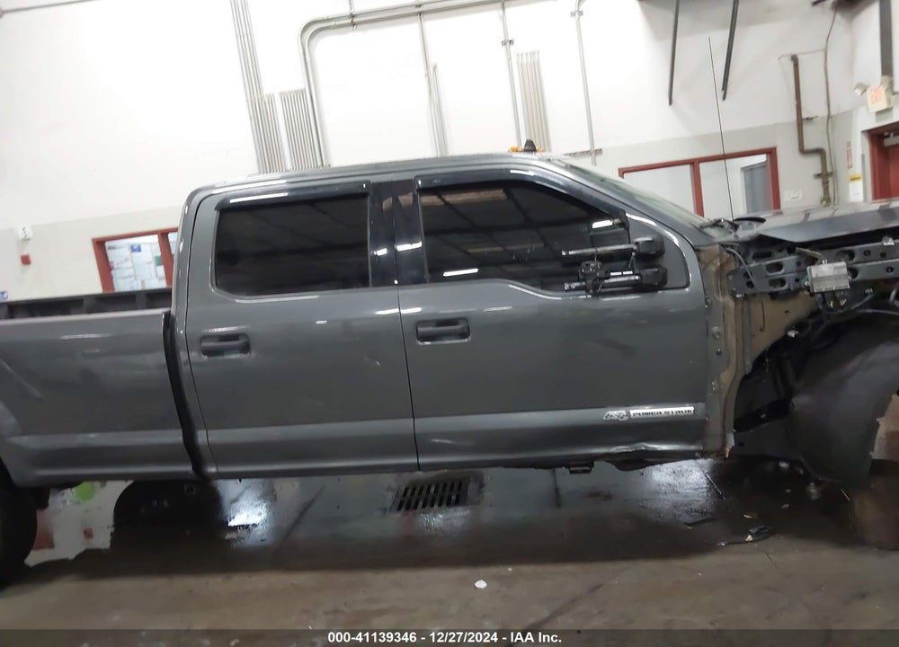 2019 FORD F-350 XLT VIN: 1FT8W3BT1KEF62814