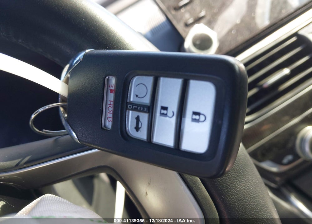2022 HONDA ACCORD VIN: 1HGCV3F22NA010623