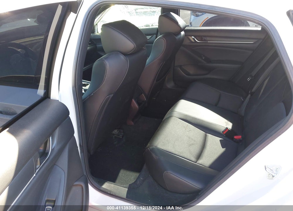 2022 HONDA ACCORD VIN: 1HGCV3F22NA010623