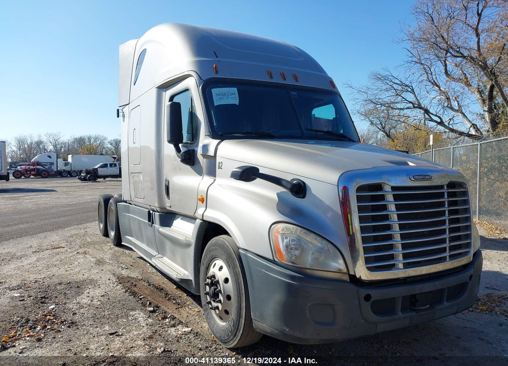 2017 FREIGHTLINER CASCADIA 125 VIN: 3AKJGLDR5HSHF0865