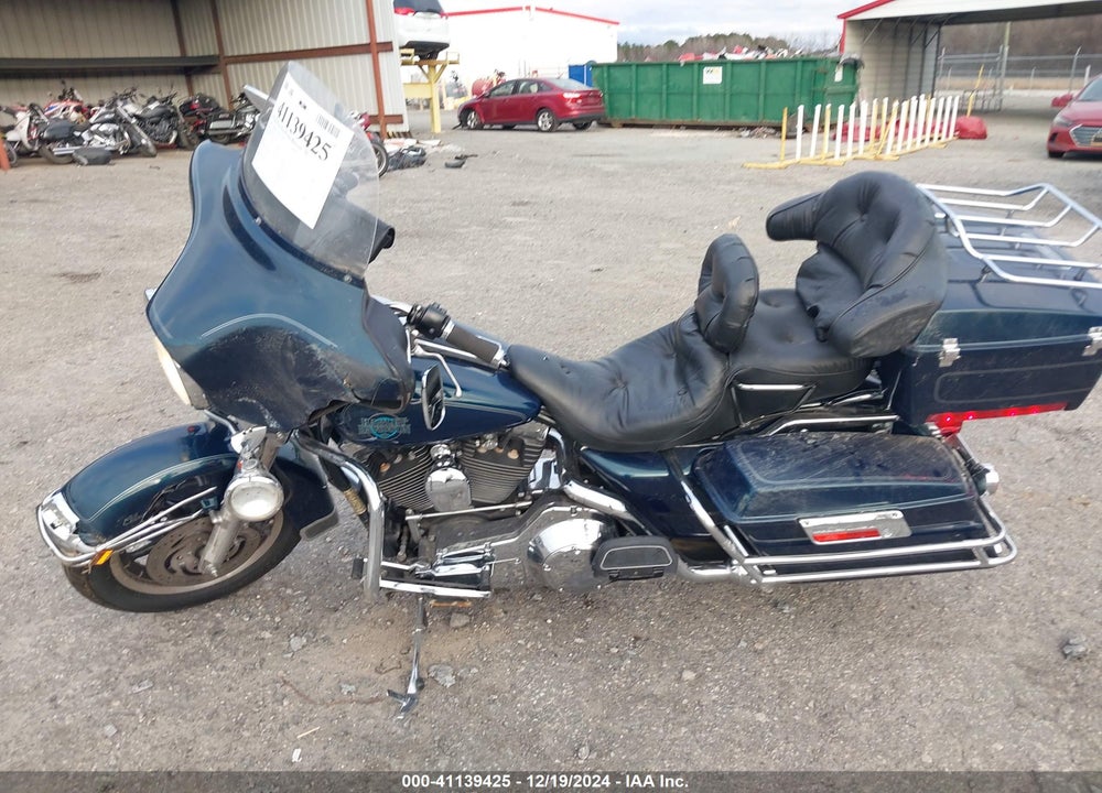 2001 HARLEY-DAVIDSON FLHT CLASSIC VIN: 1HD1DJV161Y623317