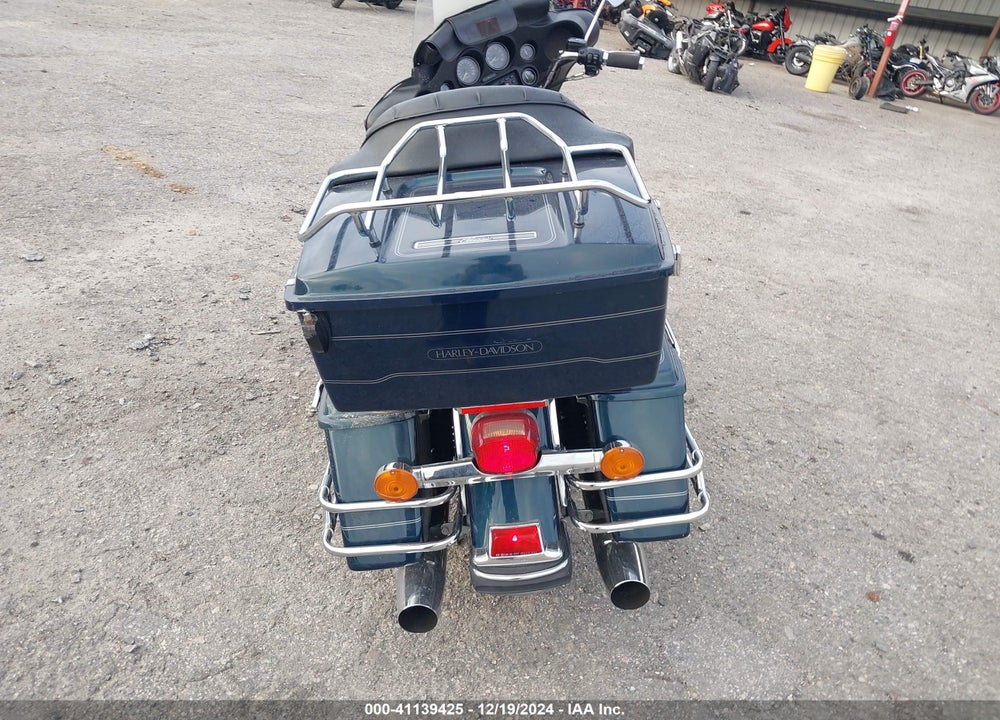 2001 HARLEY-DAVIDSON FLHT CLASSIC VIN: 1HD1DJV161Y623317