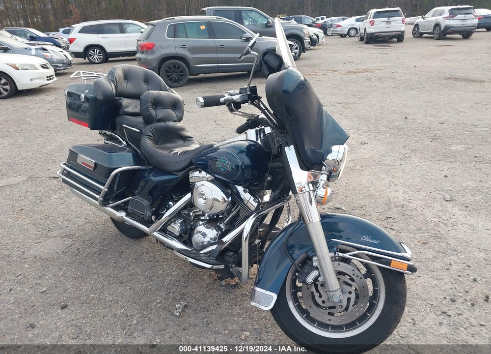 2001 HARLEY-DAVIDSON FLHT CLASSIC VIN: 1HD1DJV161Y623317