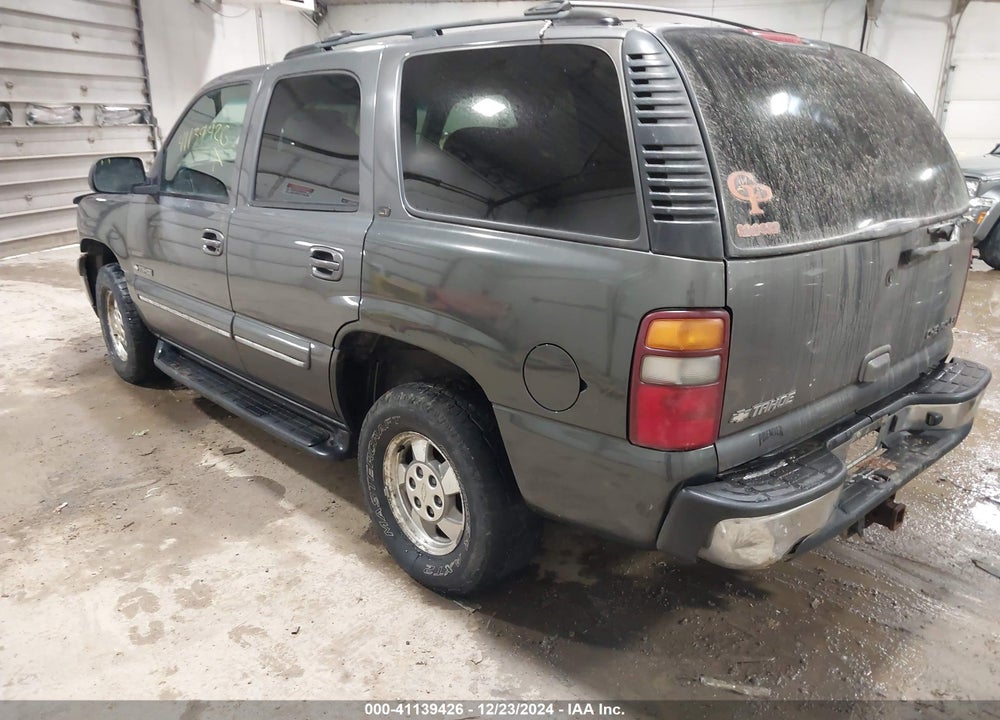 2002 CHEVROLET TAHOE LT VIN: 1GNEK13Z72J248122