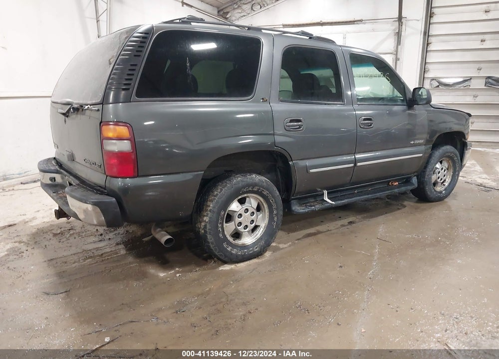 2002 CHEVROLET TAHOE LT VIN: 1GNEK13Z72J248122