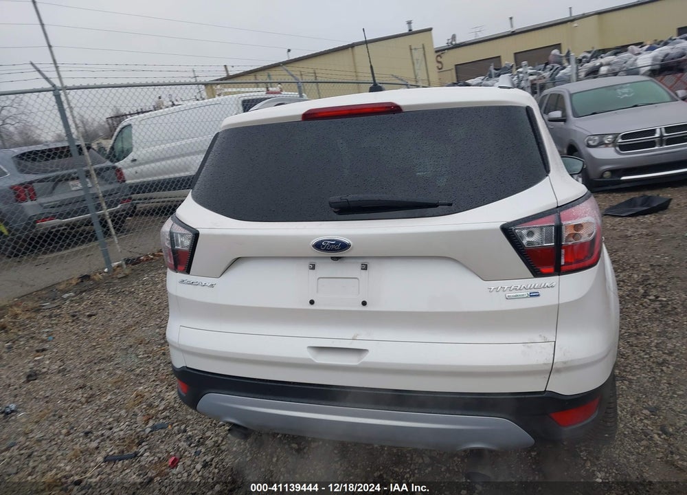 2017 FORD ESCAPE TITANIUM VIN: 1FMCU9J9XHUD84145