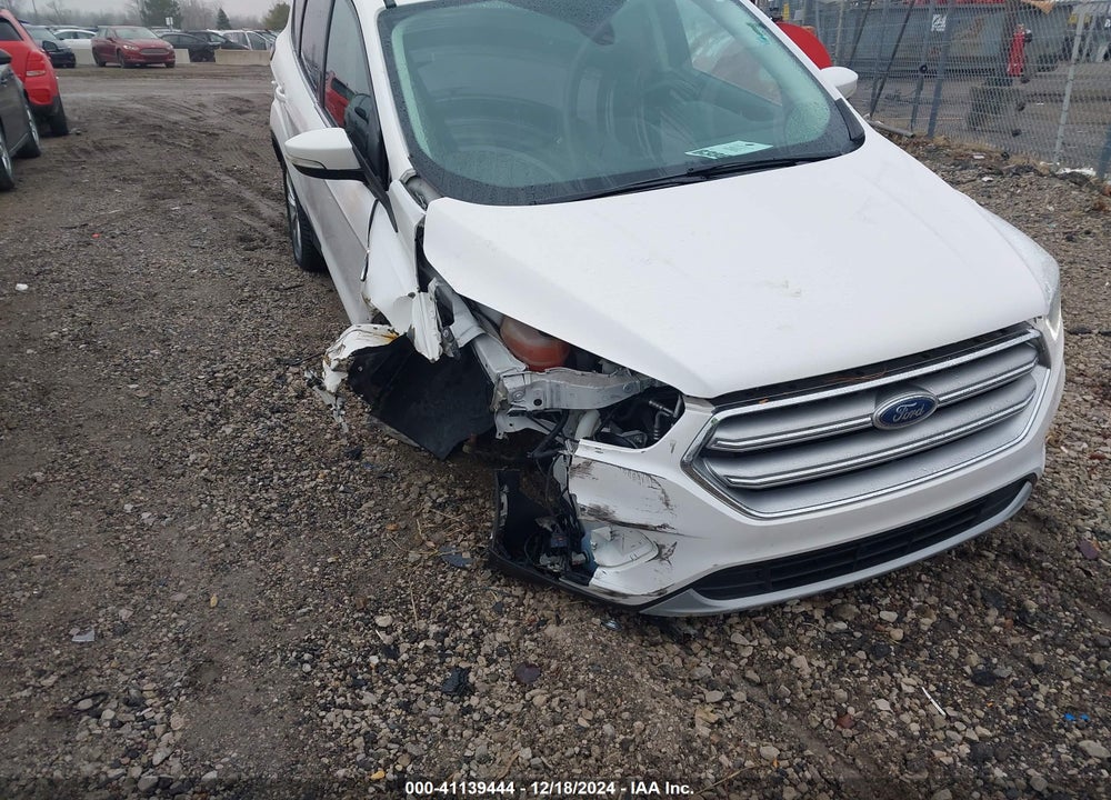 2017 FORD ESCAPE TITANIUM VIN: 1FMCU9J9XHUD84145