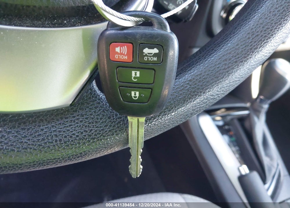 2015 TOYOTA COROLLA LE VIN: 2T1BURHE3FC344275