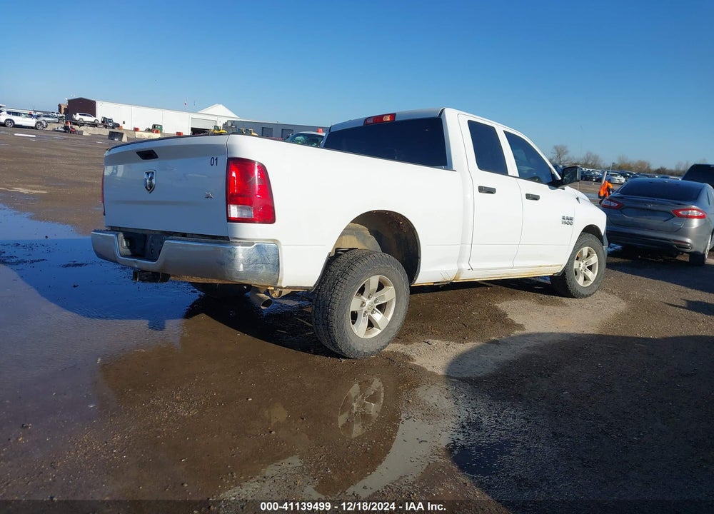 2018 RAM 1500 VIN: 1C6RR7FG6JS309799