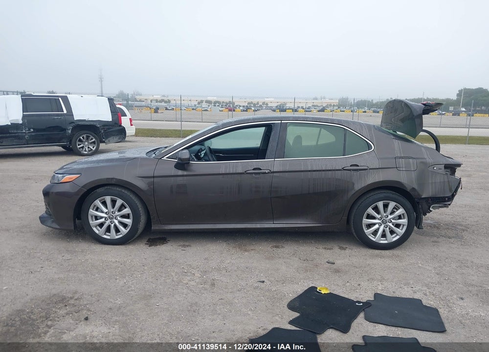 2018 TOYOTA CAMRY VIN: JTNB11HK5J3004140