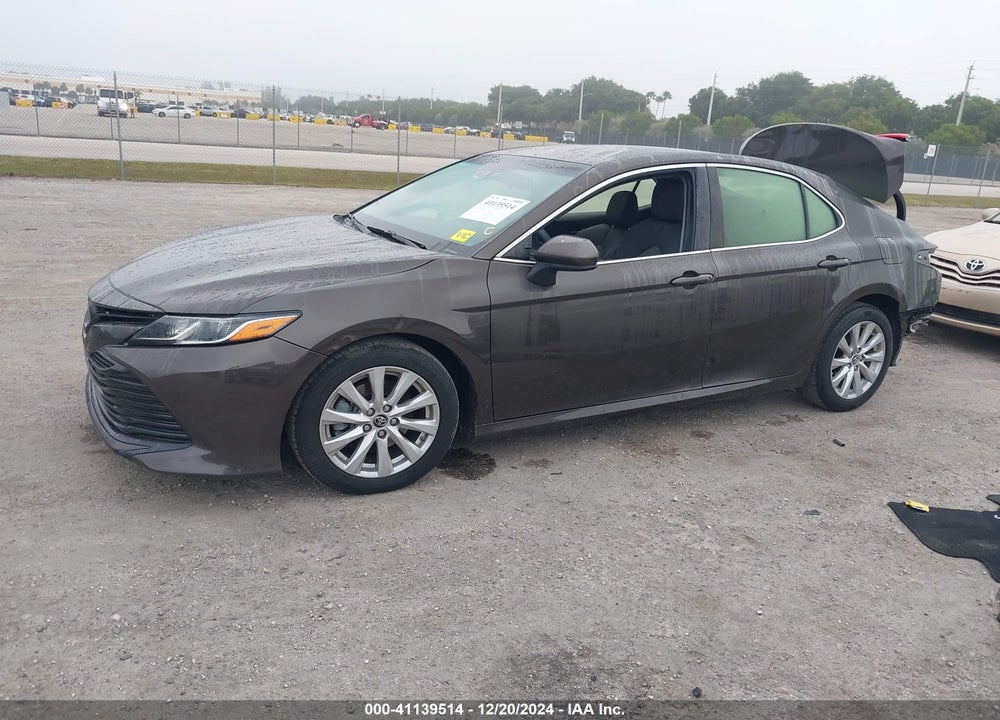 2018 TOYOTA CAMRY VIN: JTNB11HK5J3004140