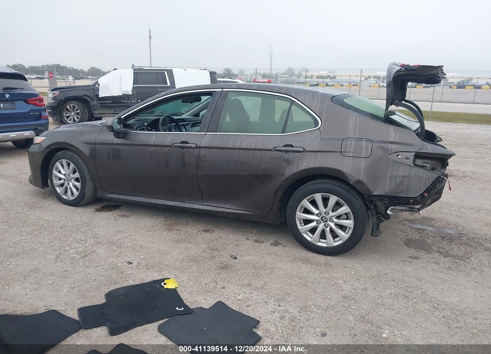 2018 TOYOTA CAMRY VIN: JTNB11HK5J3004140