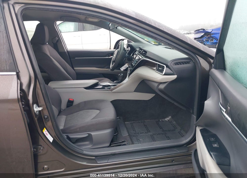 2018 TOYOTA CAMRY VIN: JTNB11HK5J3004140