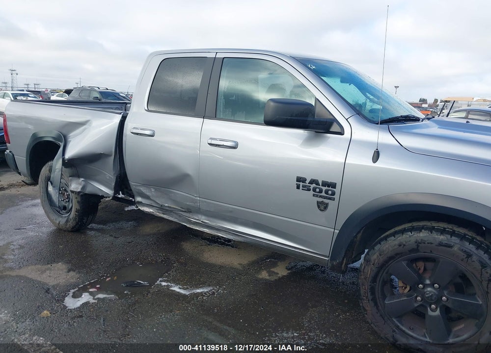 2019 RAM 1500 CLASSIC WARLOCK  4X2 6'4 BOX VIN: 1C6RR6GG5KS636852