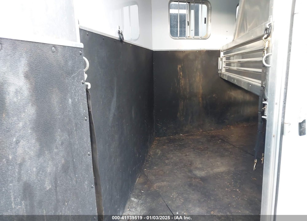 2005 FEATHERLITE --- VIN: 4FGB118265C078655